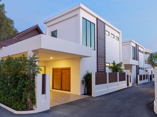 For sale 4 ベッドルーム villa in Mueang Phuket, Phuket
