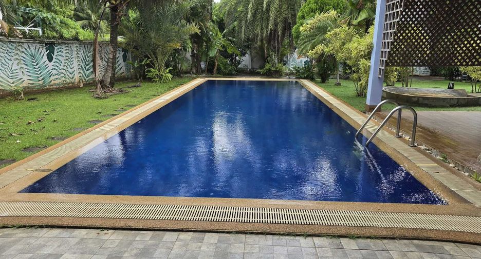 For rent 5 bedrooms house in Mueang Phuket, Phuket