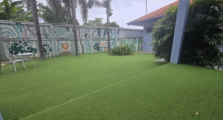 For rent 5 bedrooms house in Mueang Phuket, Phuket