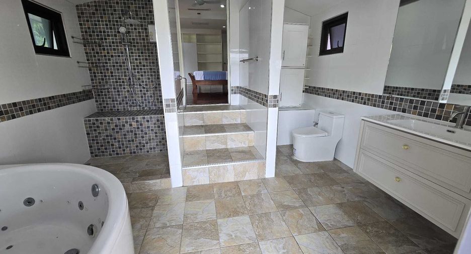 For rent 5 bedrooms house in Mueang Phuket, Phuket