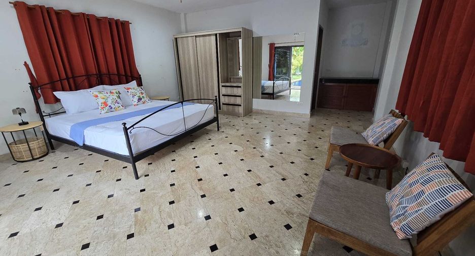 For rent 5 bedrooms house in Mueang Phuket, Phuket