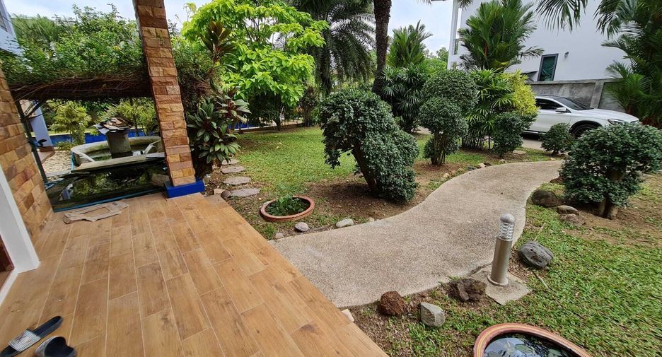 For rent 5 bedrooms house in Mueang Phuket, Phuket