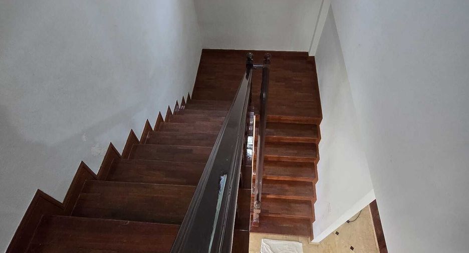 For rent 5 bedrooms house in Mueang Phuket, Phuket