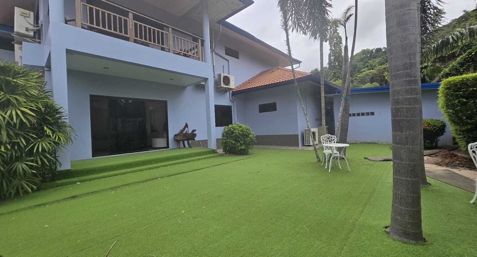 For rent 5 bedrooms house in Mueang Phuket, Phuket