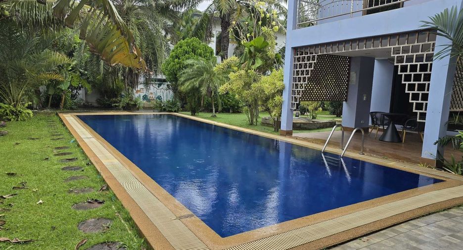 For rent 5 bedrooms house in Mueang Phuket, Phuket