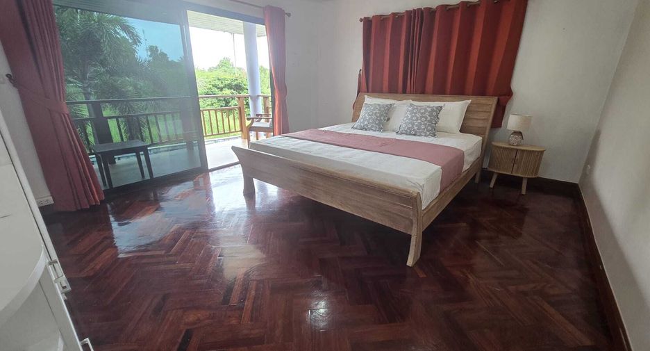 For rent 5 bedrooms house in Mueang Phuket, Phuket