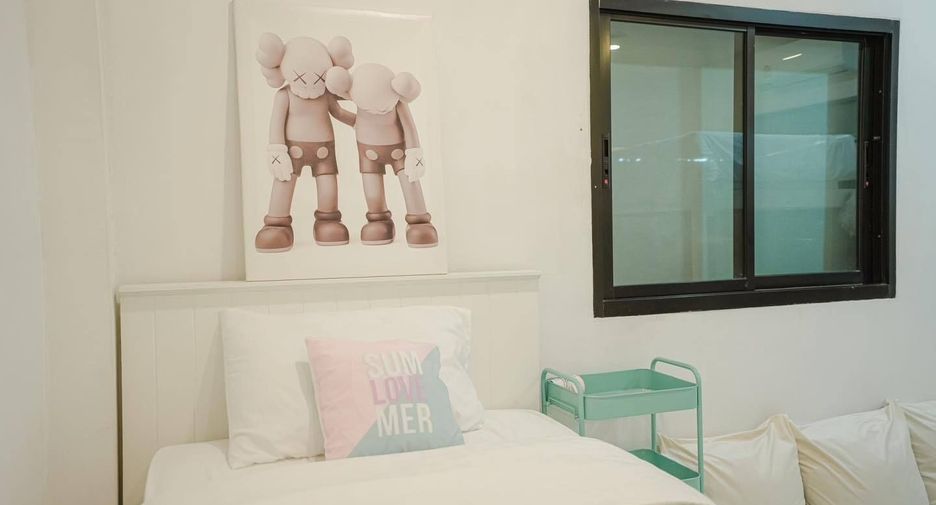 For rent 6 bedrooms house in Bang Na, Bangkok
