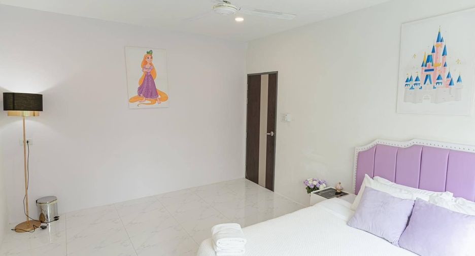 For rent 6 bedrooms house in Bang Na, Bangkok