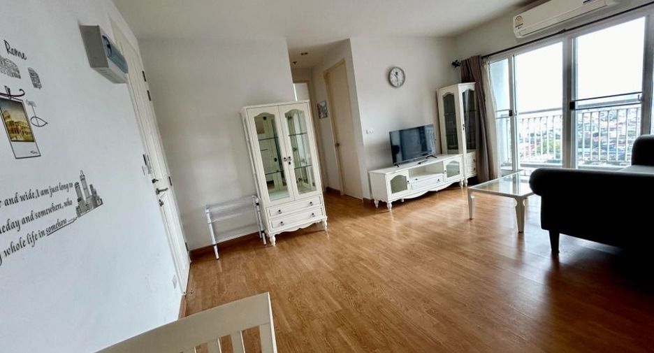 For rent 2 bedrooms condo in Thon Buri, Bangkok