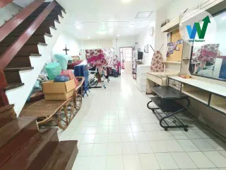 Продажа 2 спальни таунхаус в Лат Пхрао, Бангкок