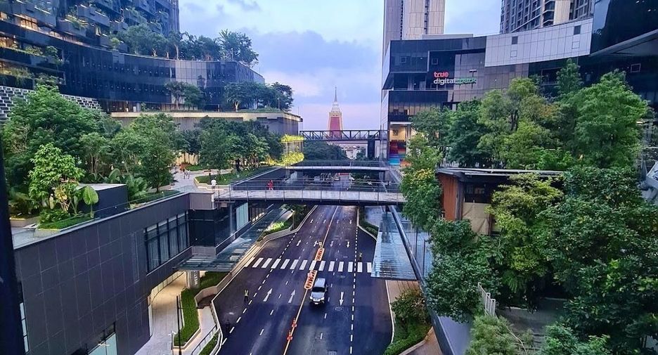 For sale 1 bed condo in Bang Na, Bangkok