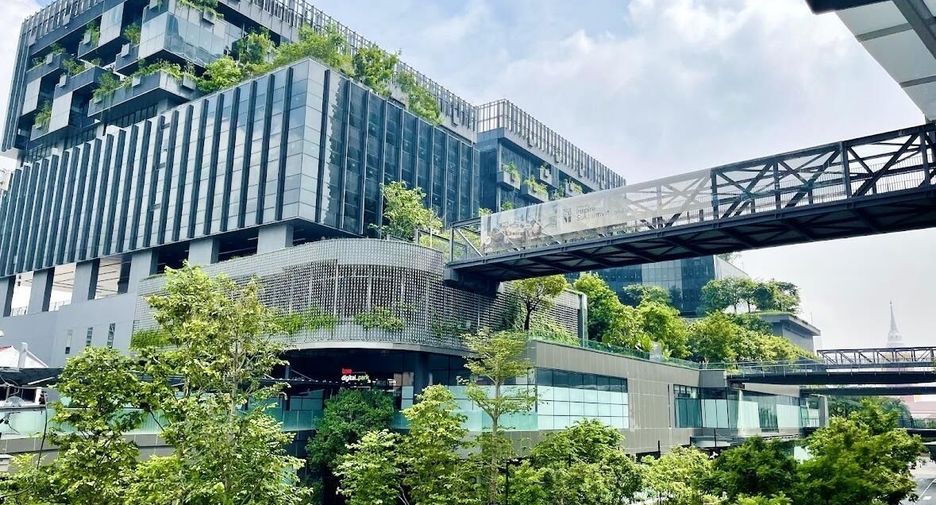 For sale 1 bed condo in Bang Na, Bangkok