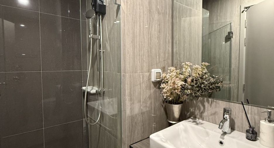Condo en alquiler de 2 habitaciones en Phasi Charoen, Bangkok