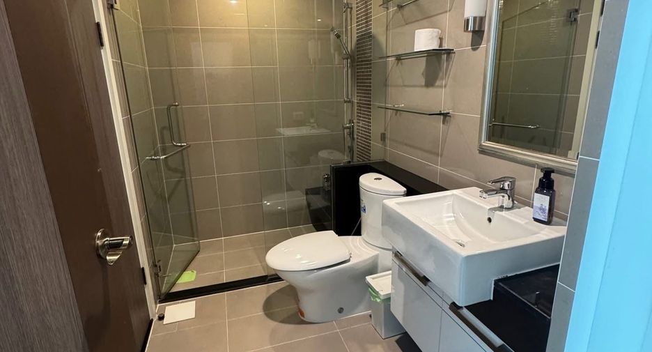 For rent 1 bed condo in Sathon, Bangkok
