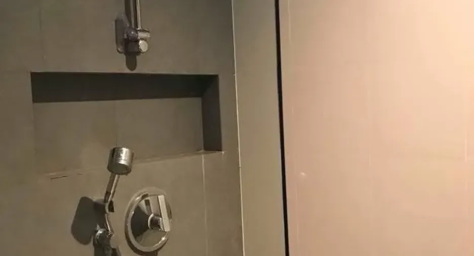 For rent 2 bedrooms apartment in Khlong Toei, Bangkok