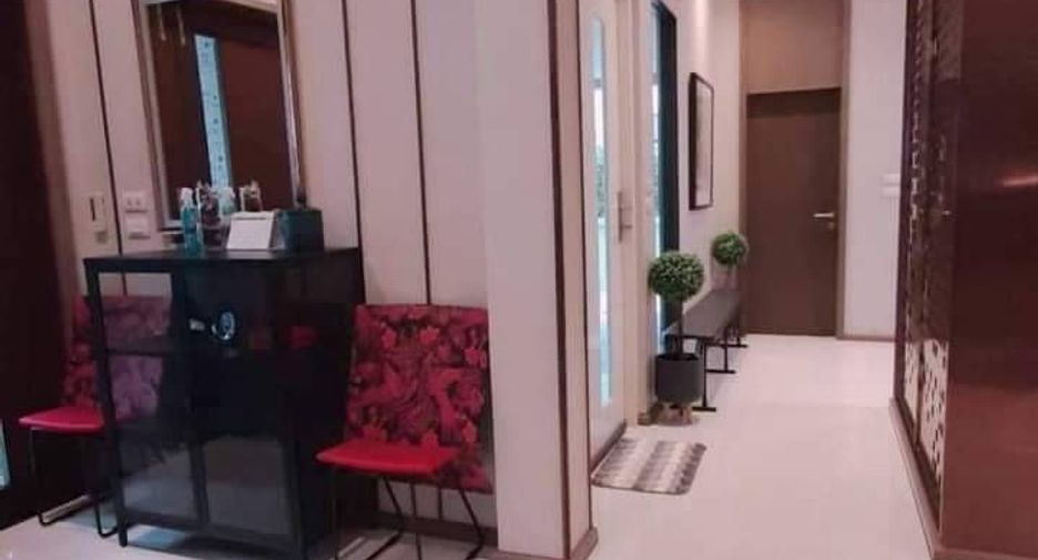 For rent 5 bedrooms house in Prawet, Bangkok
