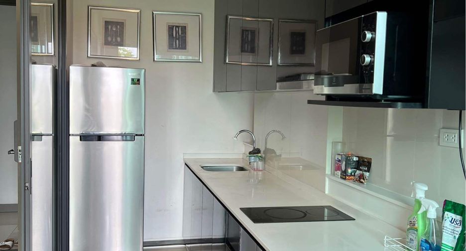 Wohnung zur Miete mit 1 Zimmer in Khlong San, Bangkok