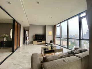 Продажа и аренда 2 спальни кондо в Щаттхана, Бангкок