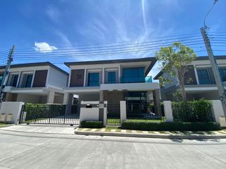 À vendre 3 chambres maison à Pak Kret, Nonthaburi