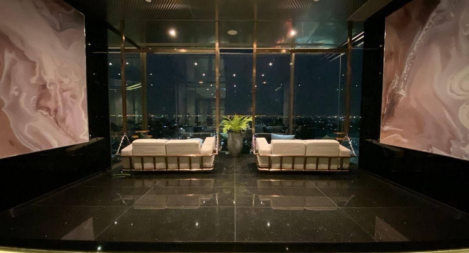 Condo en alquiler de 1 habitaciones en Phra Khanong, Bangkok
