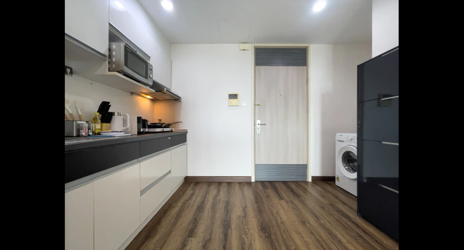 For rent 1 bed condo in Ratchathewi, Bangkok