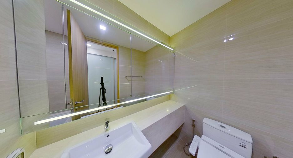 For rent 1 bed condo in Watthana, Bangkok