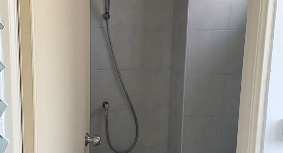 For rent 5 bedrooms office in Suan Luang, Bangkok