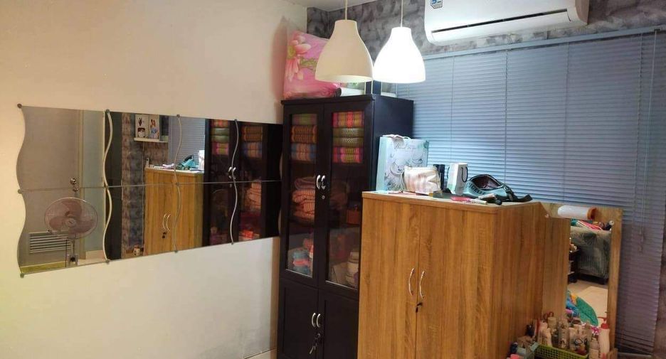 For sale 3 bedrooms townhouse in Bang Bo, Samut Prakan