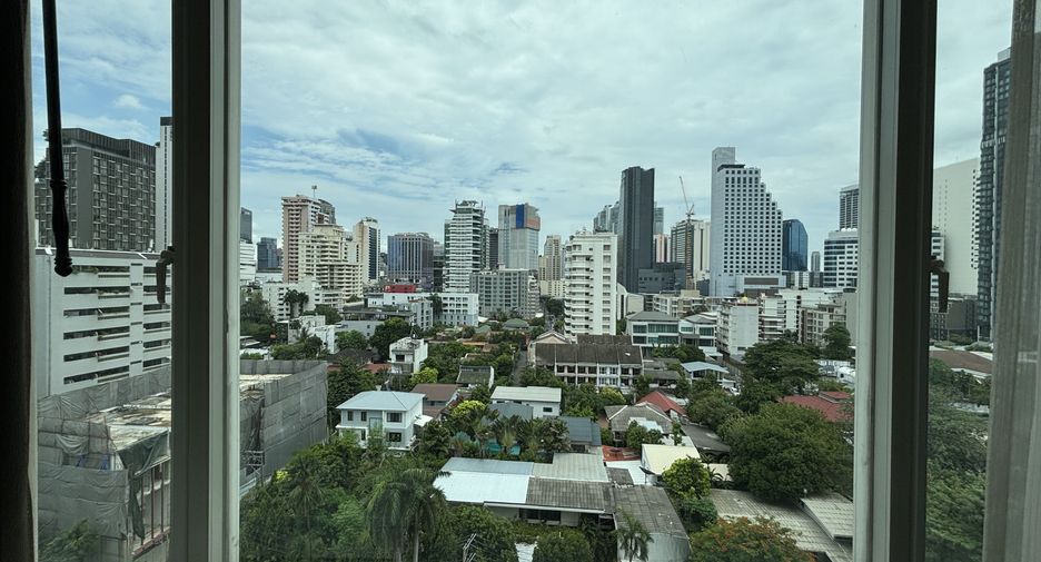 Condo en alquiler de 2 habitaciones en Watthana, Bangkok