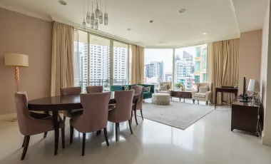À vendre 3 chambres condo à Watthana, Bangkok