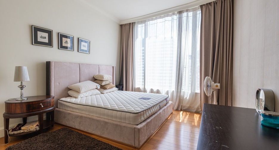Condo en venta de 3 habitaciones en Watthana, Bangkok
