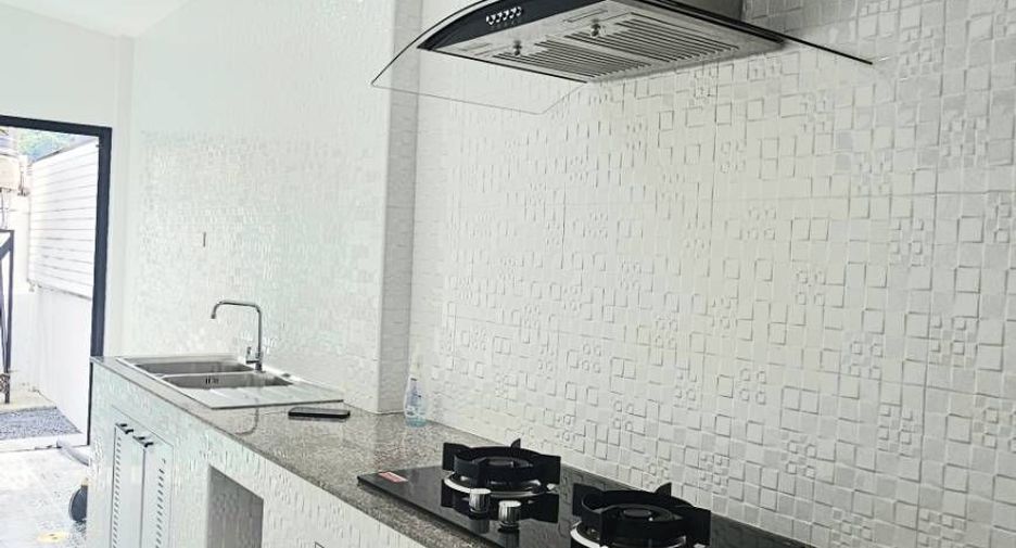 For sale 3 bedrooms house in Mueang Phuket, Phuket