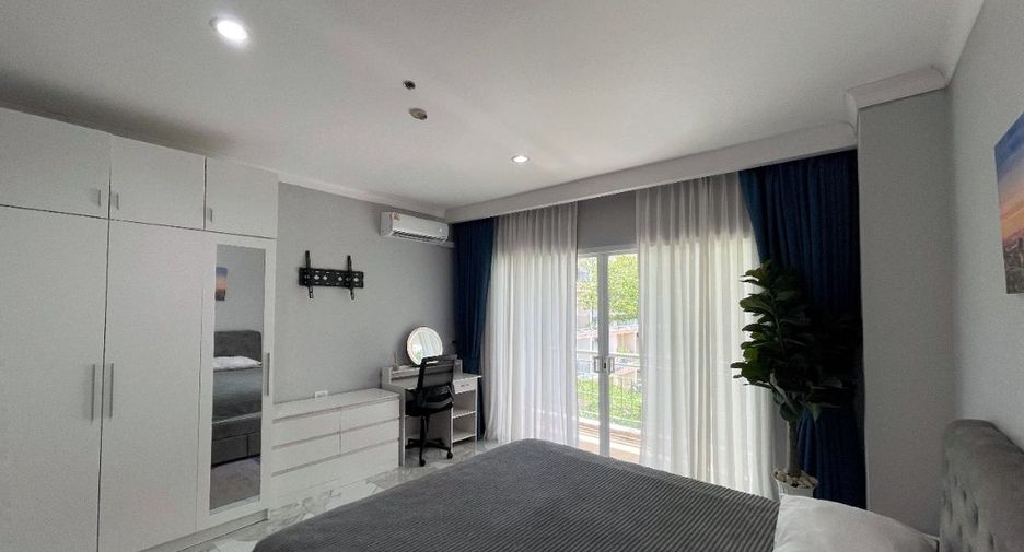 For rent 3 bedrooms apartment in Mueang Phuket, Phuket