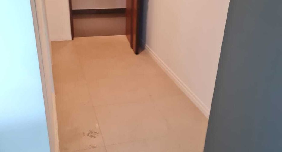 For sale 1 bed condo in Sathon, Bangkok