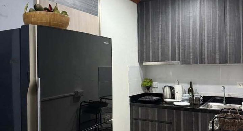 For sale and for rent 2 bedrooms condo in Watthana, Bangkok