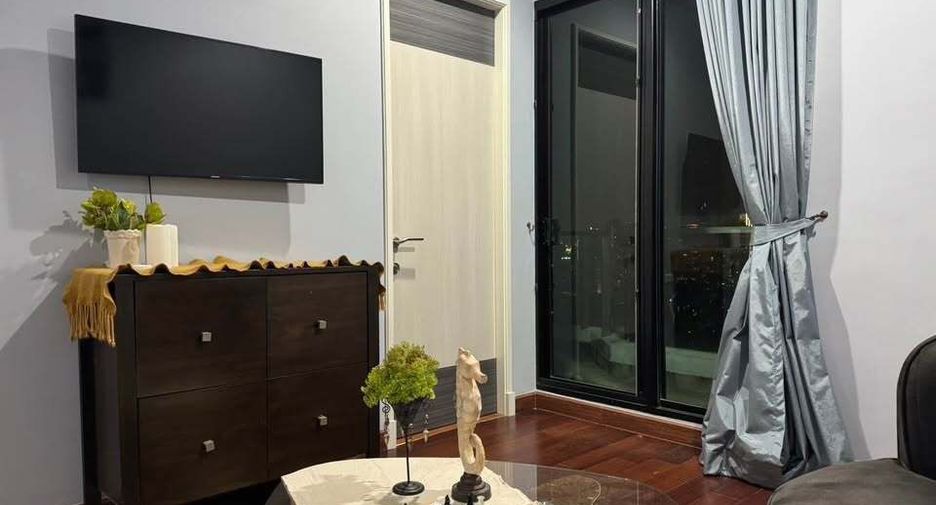 For sale and for rent 2 bedrooms condo in Watthana, Bangkok