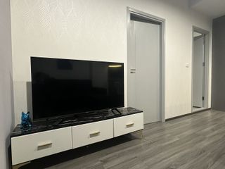 Wohnung zur Miete mit 1 Zimmer in Bang Rak, Bangkok