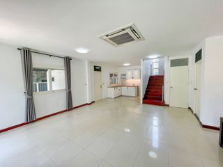 For rent 4 bedrooms house in Khan Na Yao, Bangkok