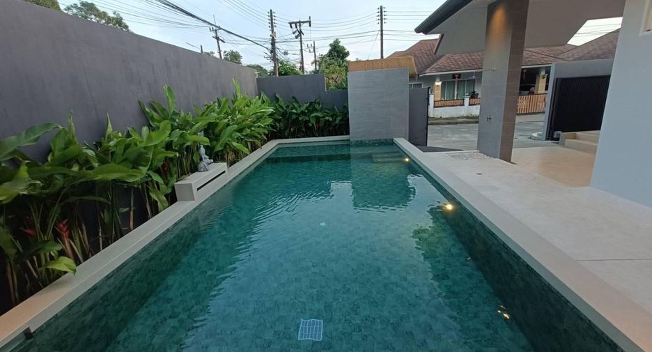 For rent 3 bedrooms villa in Thalang, Phuket