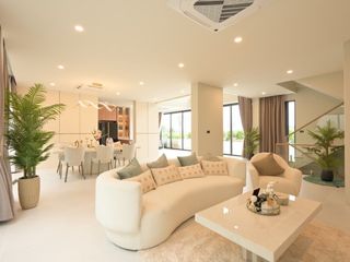 Haus zum Kauf mit 4 Zimmer in Mueang Phuket, Phuket