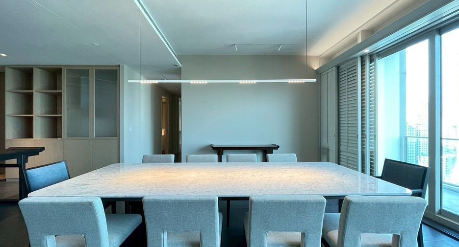 Condo en venta de 4 habitaciones en Pathum Wan, Bangkok