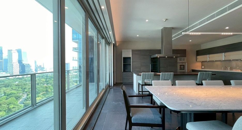 Condo en venta de 4 habitaciones en Pathum Wan, Bangkok