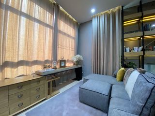 For sale 3 bedrooms townhouse in Yan Nawa, Bangkok