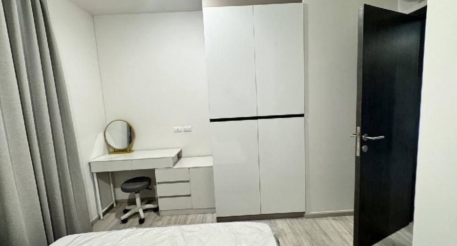 Wohnung zur Miete mit 2 Zimmer in Huai Khwang, Bangkok