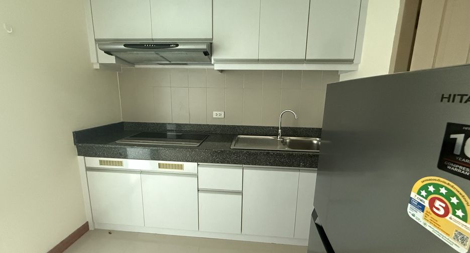 For rent 2 bedrooms apartment in Chatuchak, Bangkok