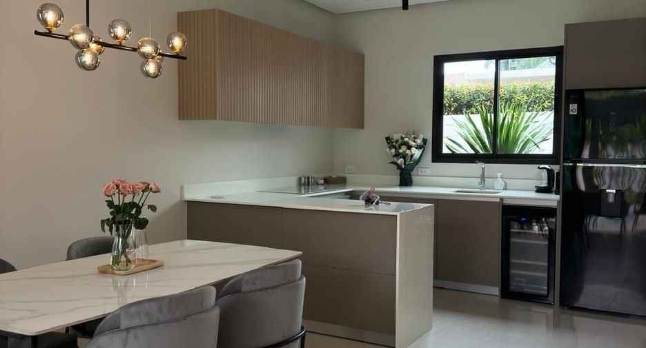 For sale 2 bedrooms villa in Mueang Phuket, Phuket
