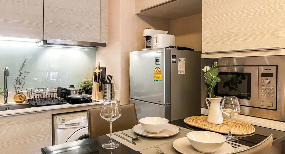 Condo en alquiler de 1 habitaciones en Watthana, Bangkok