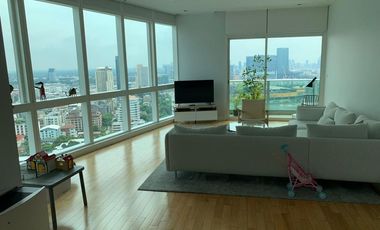 Wohnung zur Miete mit 3 Zimmer in Khlong Toei, Bangkok