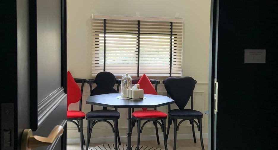 Haus zur Miete mit 2 Zimmer in Lat Krabang, Bangkok