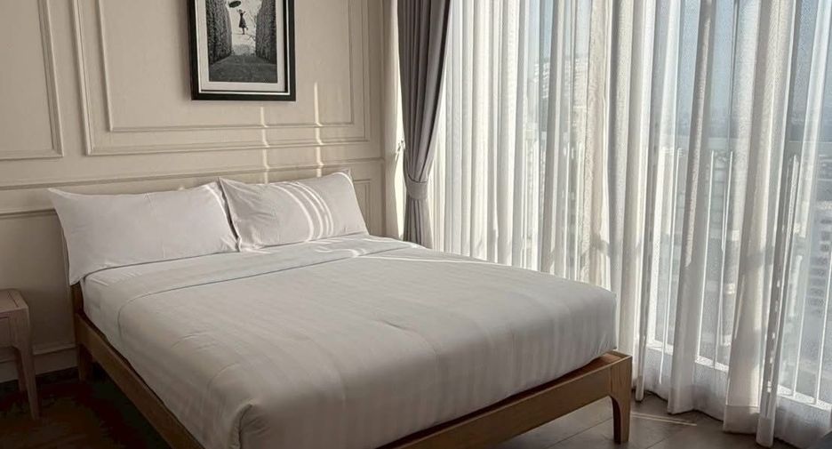 For rent 2 bedrooms condo in Khlong Toei, Bangkok